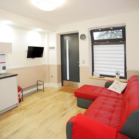 White Home Apartment بياليستوك المظهر الخارجي الصورة