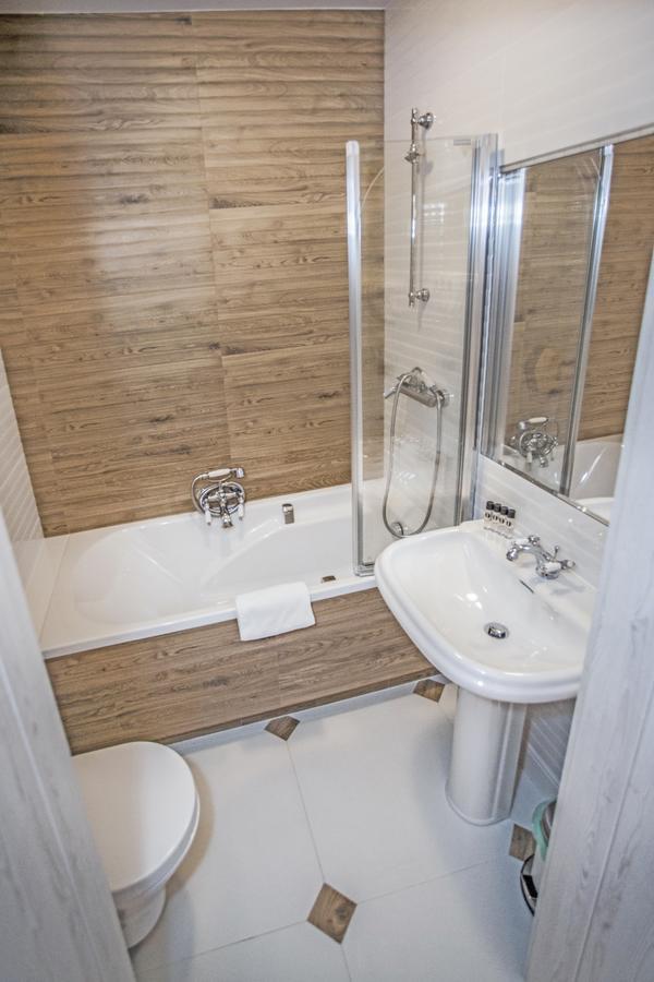 White Home Apartment بياليستوك المظهر الخارجي الصورة