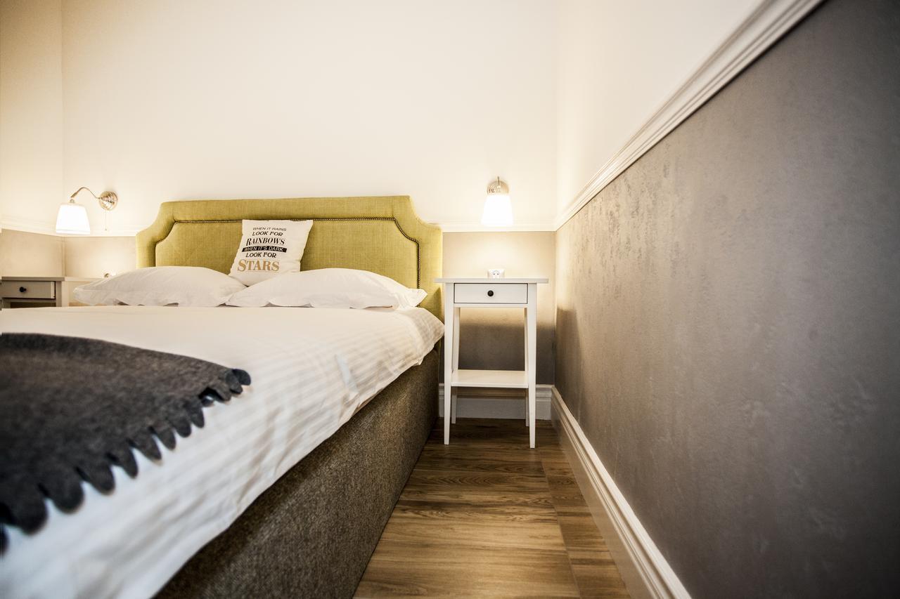 White Home Apartment بياليستوك المظهر الخارجي الصورة